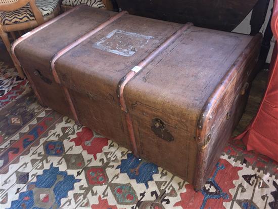 Travel trunk